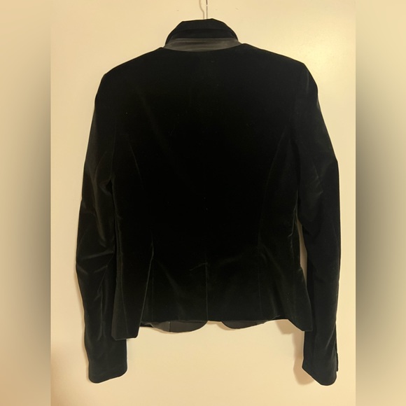 Tommy Hilfiger sued style blazer - Picture 3 of 4